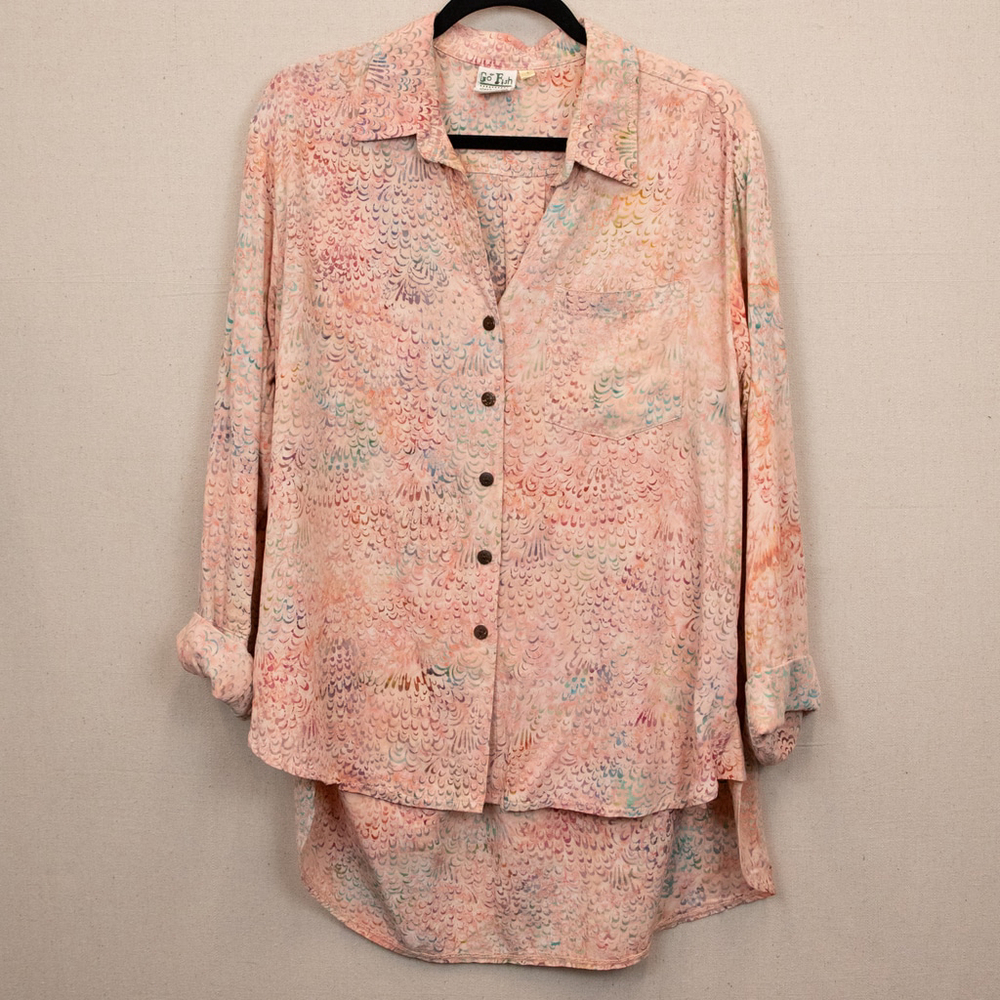 Go Fish Clothing pink abstract print hi-lo button down shirt-L